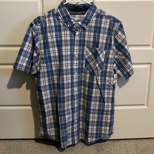 Hurley men’s shirt size Medium